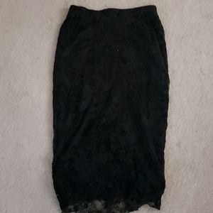 Lace skirt
